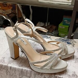 Nina Glittering Silver Rhinestone Strappy Heels Size 11
